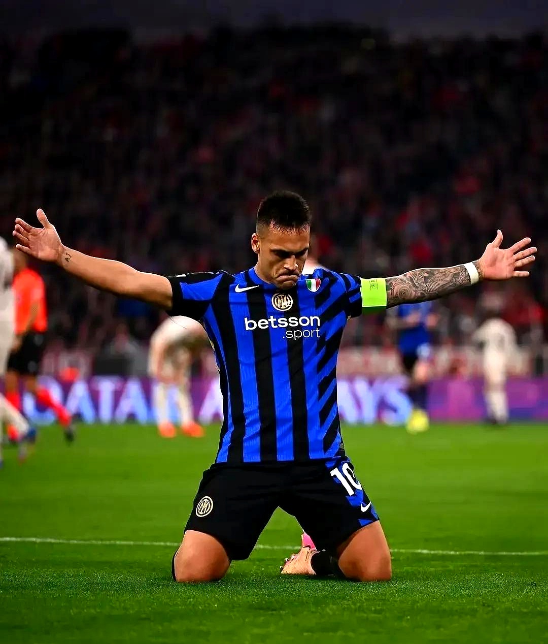 国际米兰击败强敌，争夺冠军欲望更甚(国际米兰击败强敌,争夺冠军欲望更甚了)